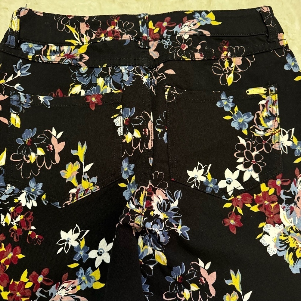 GILI Dual Stretch Colored Denim Ankle Jeggings Jeans Black Floral Size 2 NEW - Picture 9 of 11